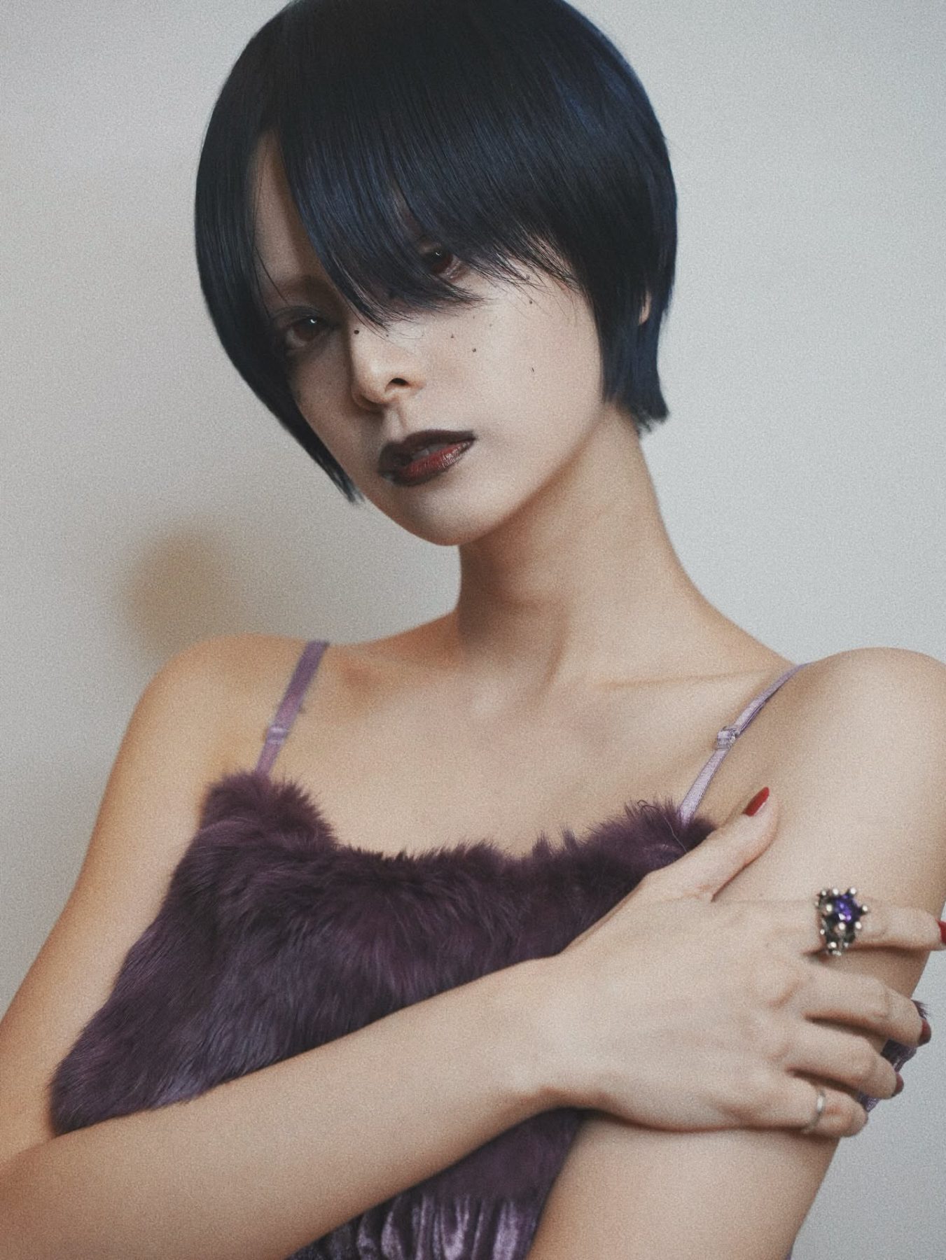 Hair, front