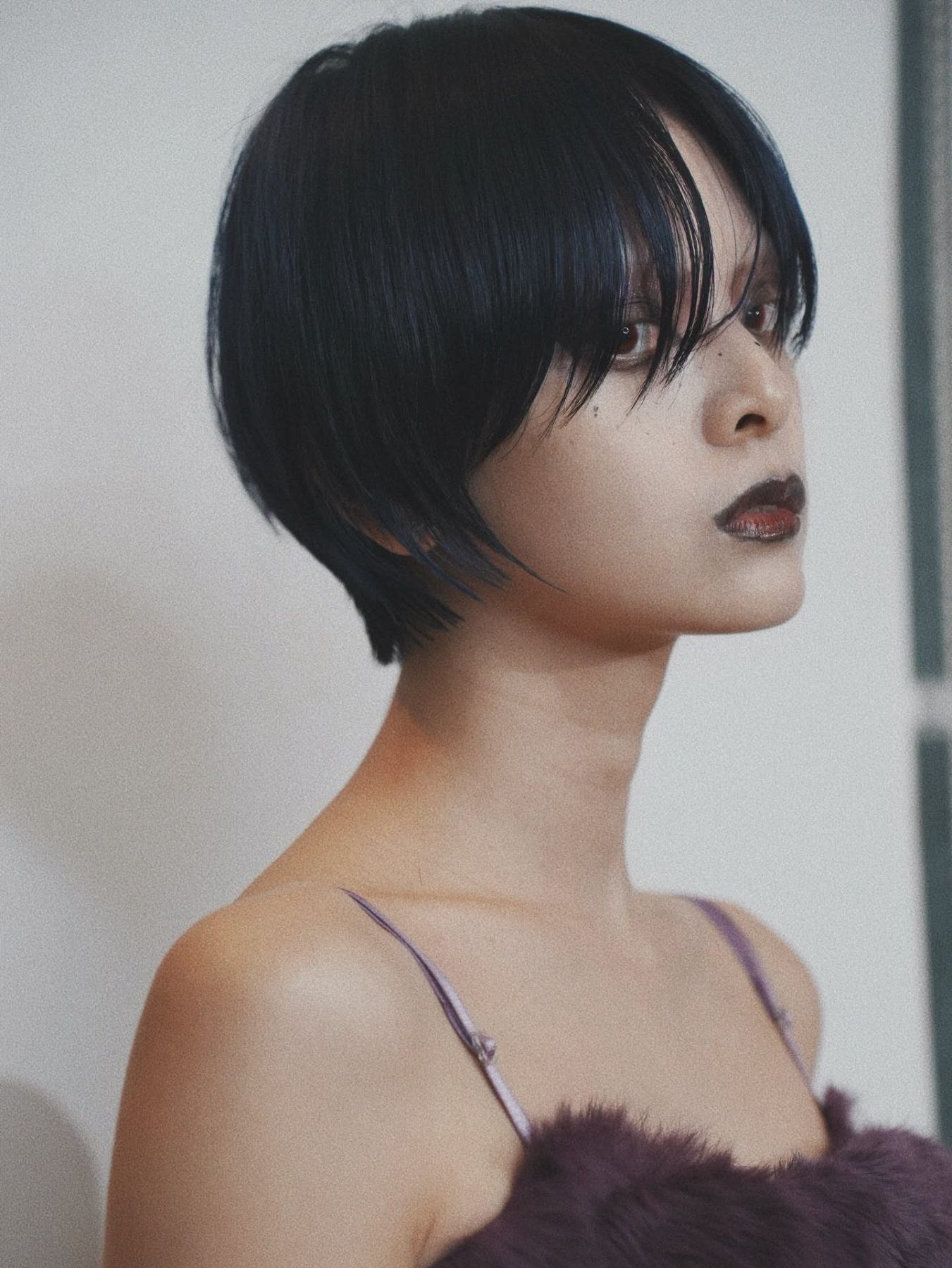 Hair, profile